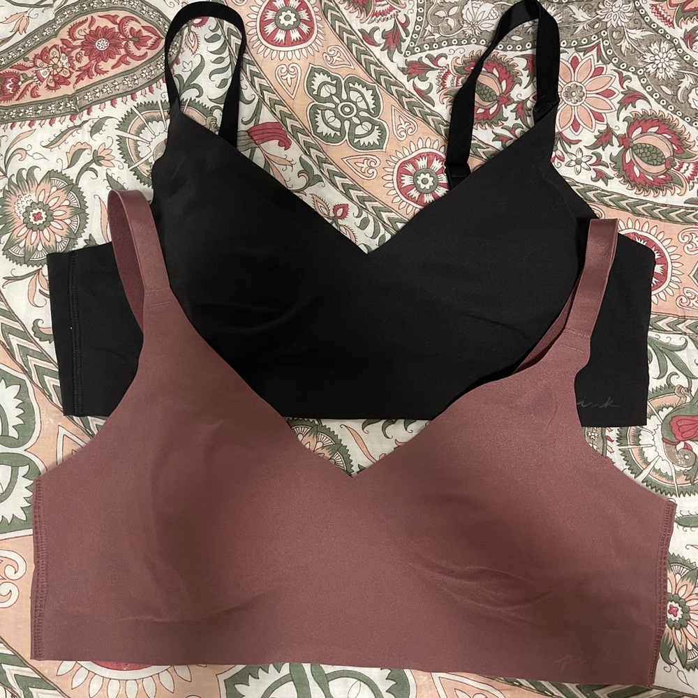 2 Victoria’s Secret PINK bralettes Size large